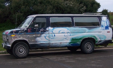 [Click for expansion of Ford Club Wagon]